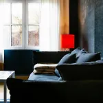 Westland Villa *