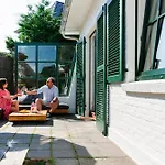 Villa Westland